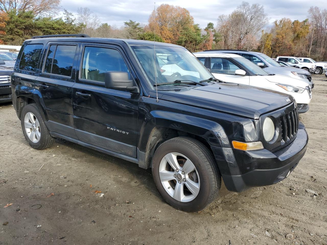 2011 Jeep Liberty (Patriot) - Image 4