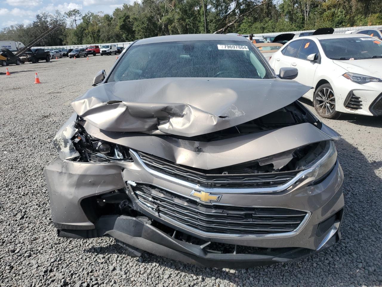 VIN 1G1ZD5ST4JF146537 2018 CHEVROLET MALIBU no.5