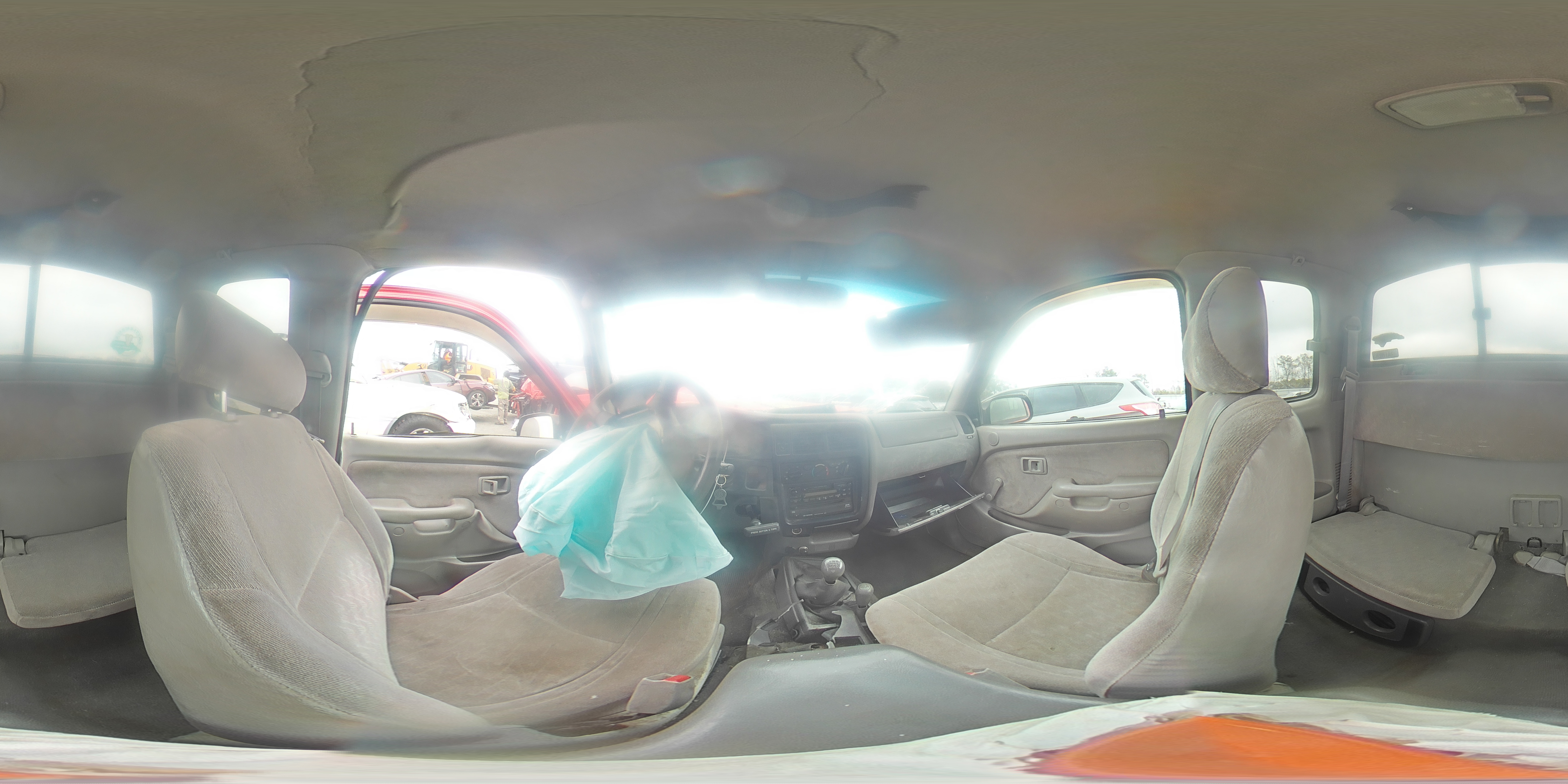 2004 Toyota Tacoma - Image 12