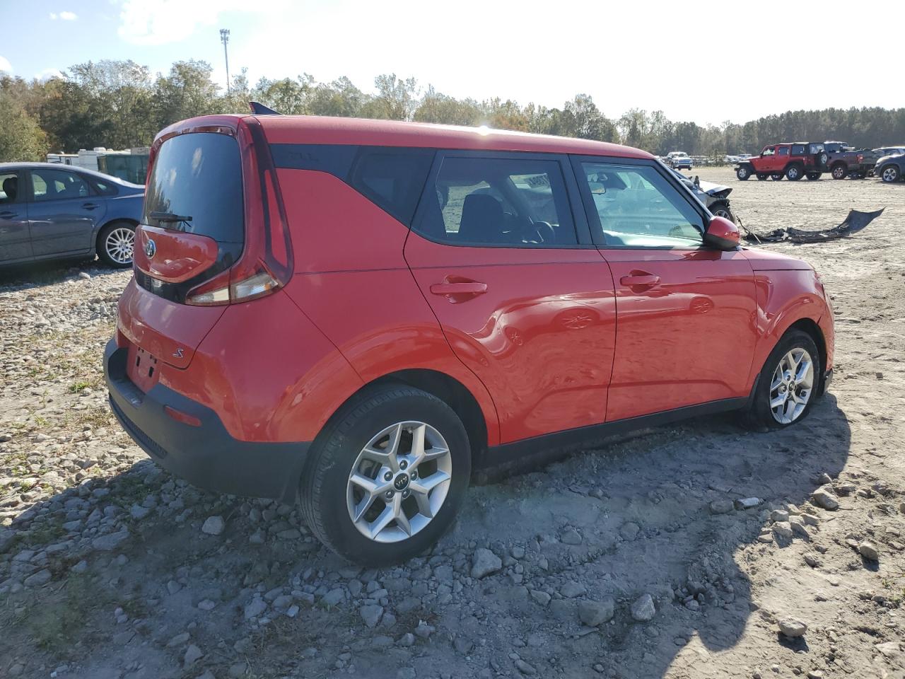 VIN KNDJ23AU5M7766594 2021 KIA SOUL no.3