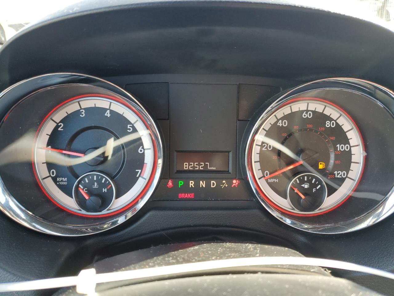 2019 Dodge Caravan - Image 9