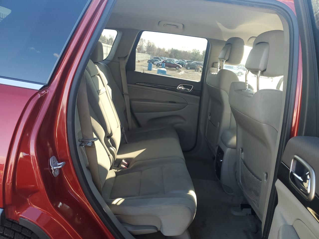 2011 Jeep Grand Cherokee - Image 11