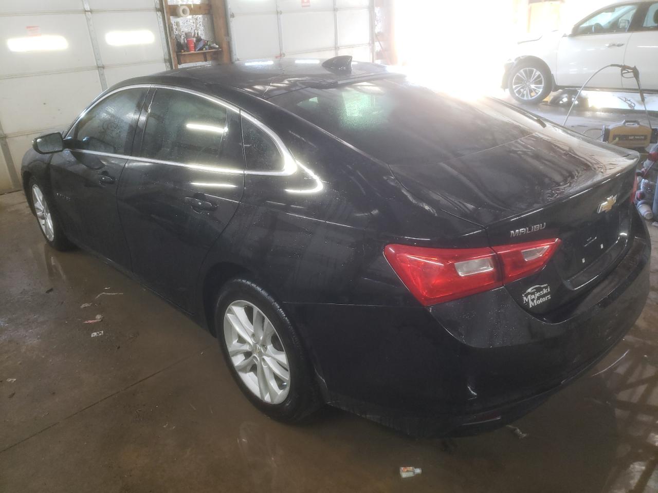 2017 Chevrolet Malibu - Image 2