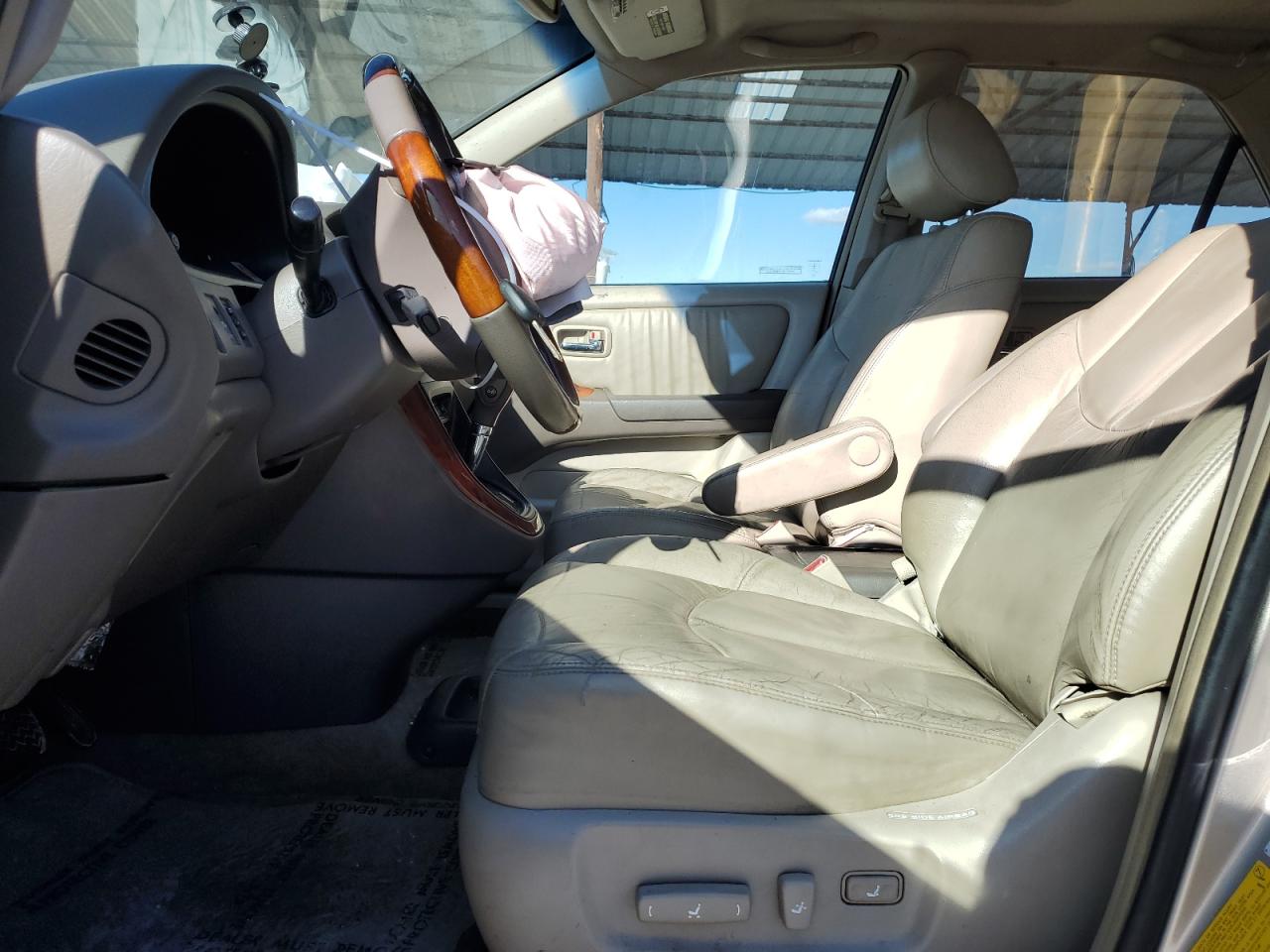 2003 Lexus RX - Image 7