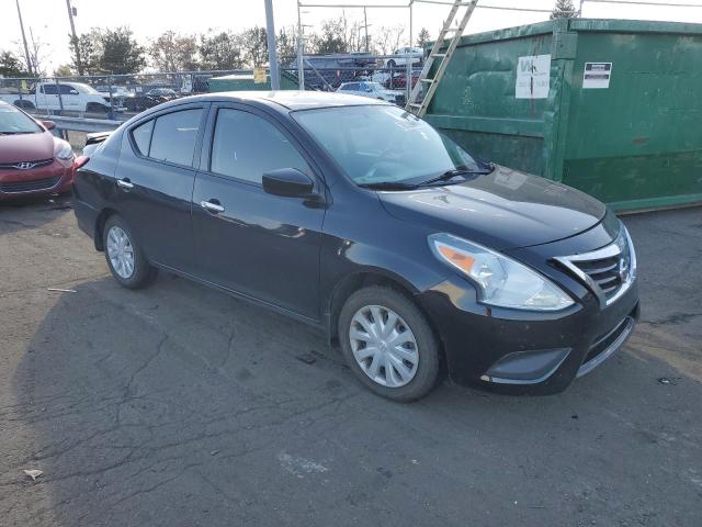  NISSAN VERSA 2016 Czarny