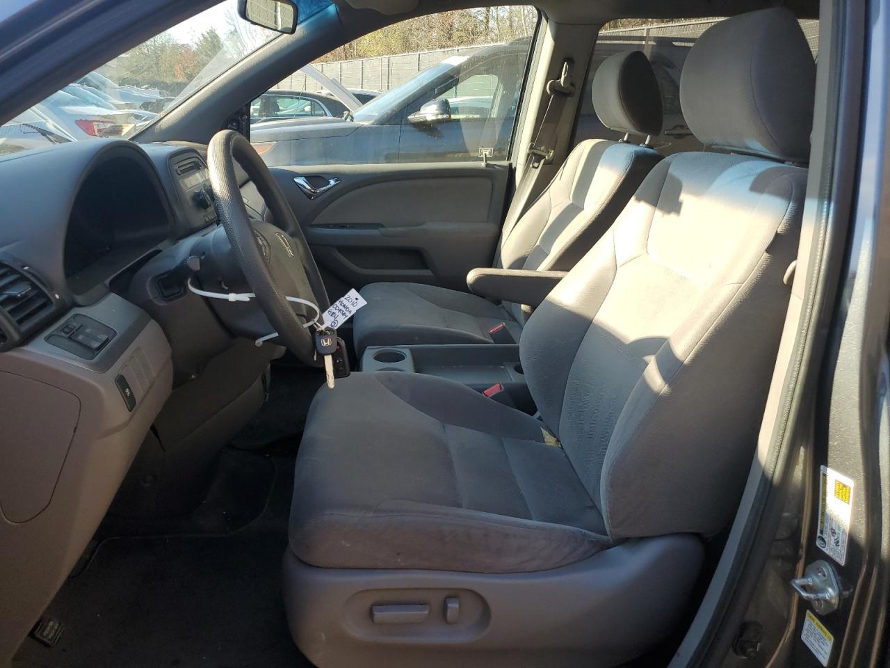 2010 Honda Odyssey - Image 7
