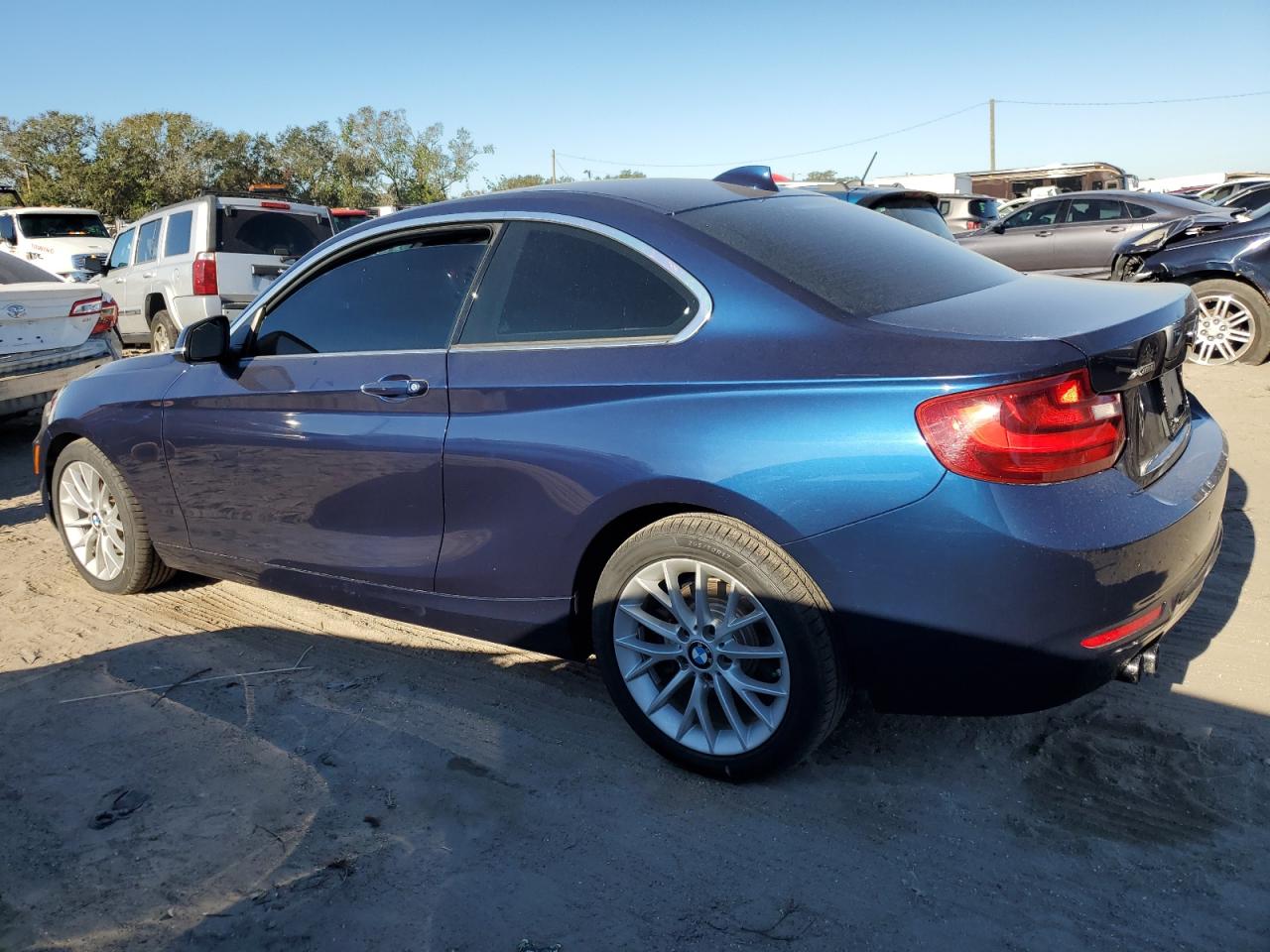 2016 BMW 2er - Image 2