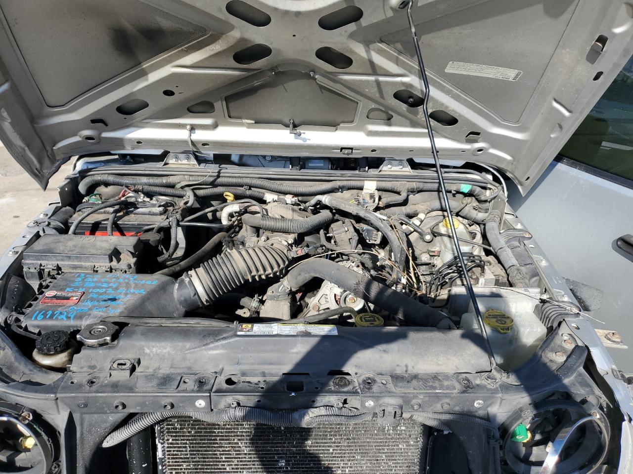 2009 Jeep Wrangler - Image 11
