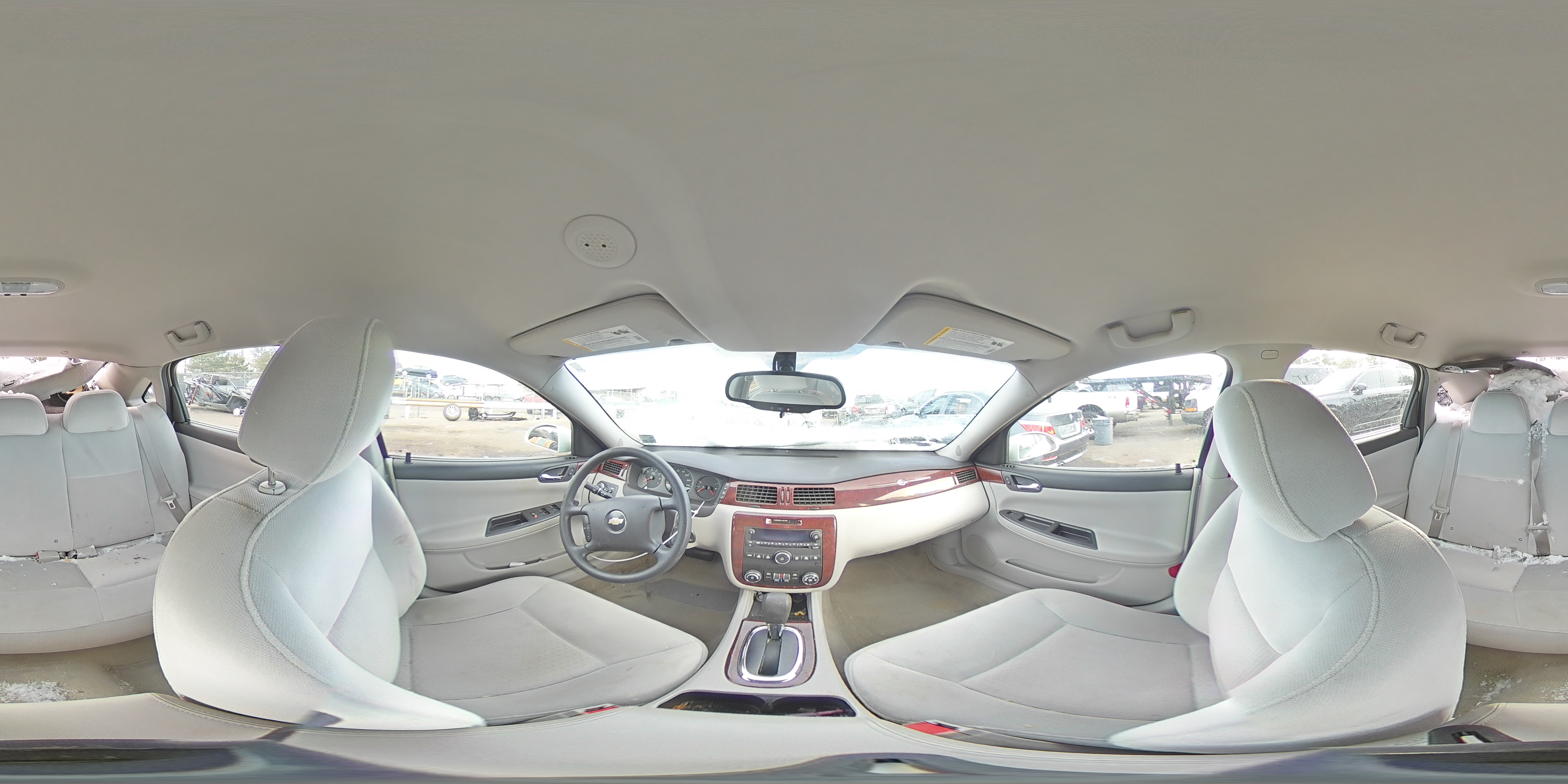 2009 Chevrolet Impala - Image 13