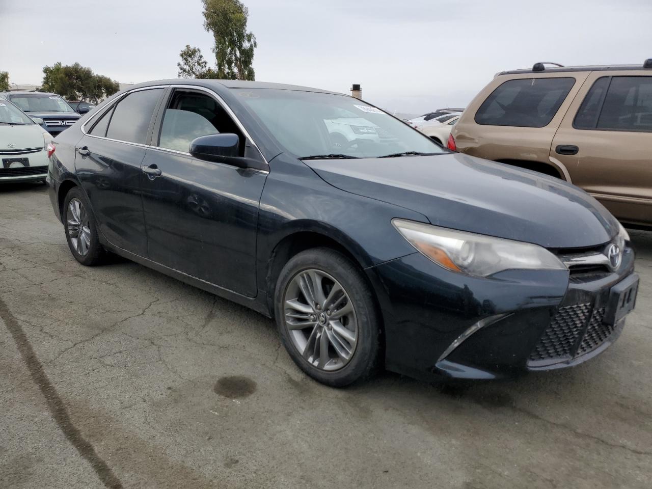 VIN 4T1BF1FK4HU436484 2017 TOYOTA CAMRY no.4