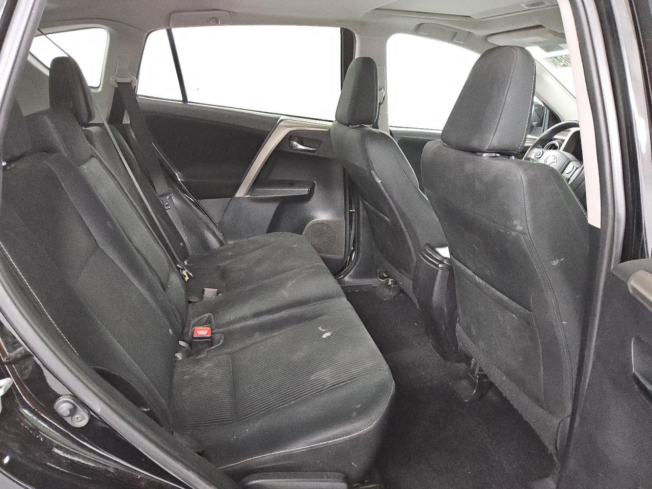 2014 Toyota RAV 4 - Image 11