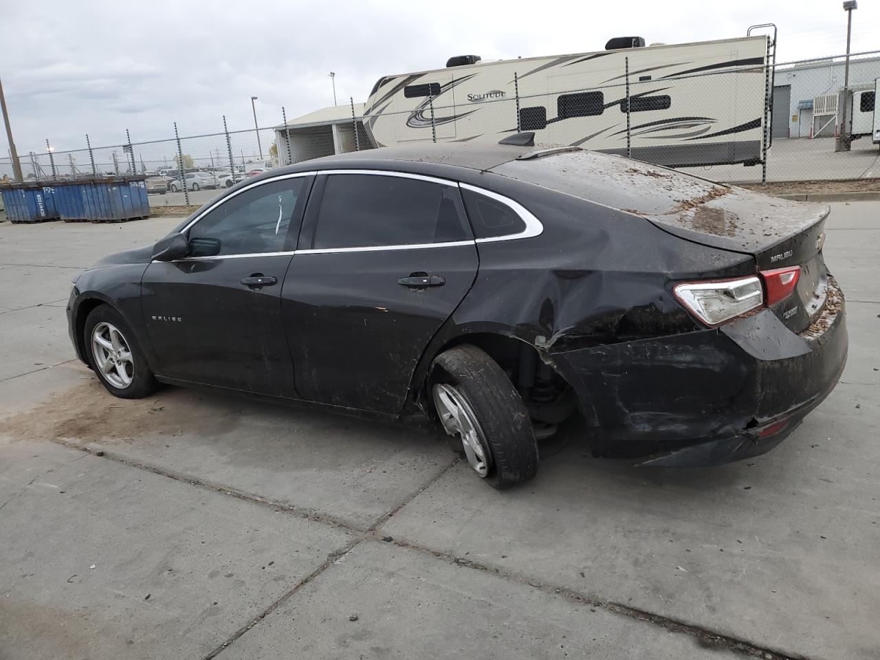 2016 Chevrolet Malibu - Image 2