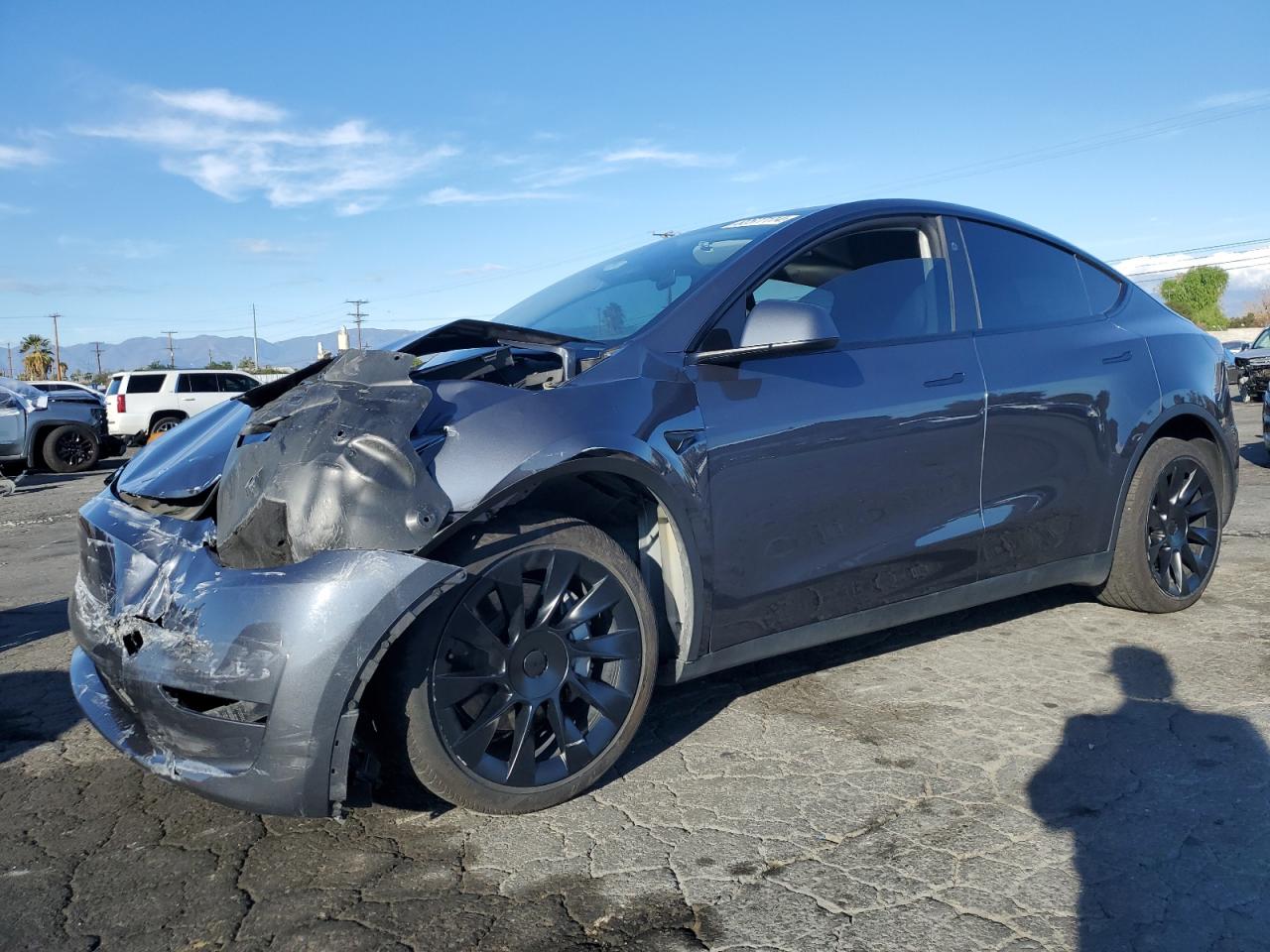 2023 Tesla Model Y на продаже в Colton, CA - Front End