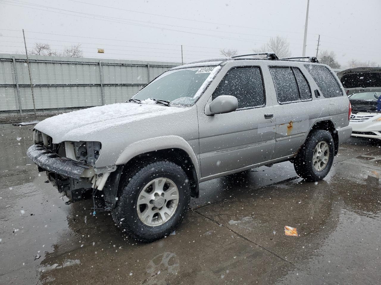 2001 Nissan Pathfinder - Image 1