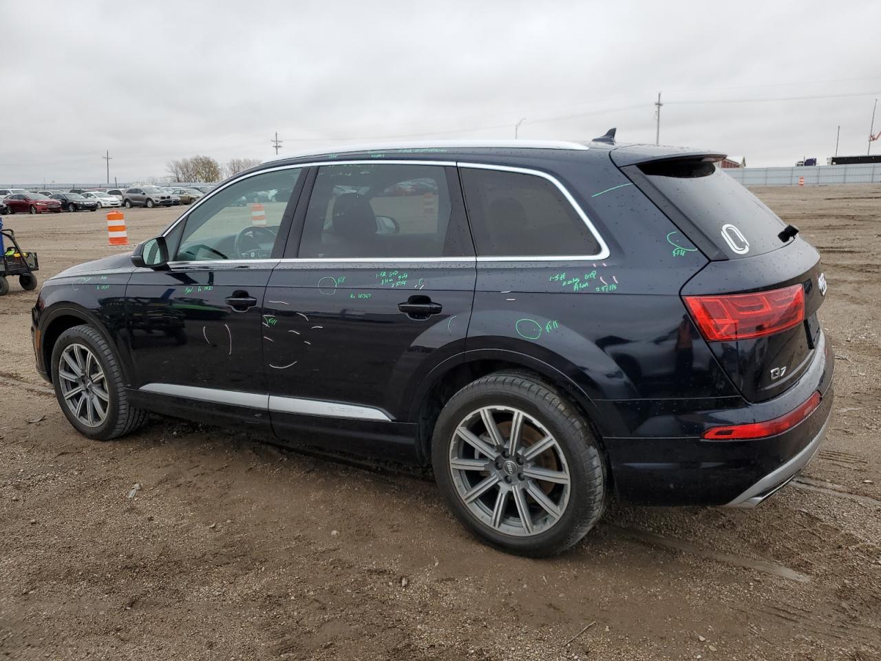 VIN WA1LHAF78HD046173 2017 AUDI Q7 no.2