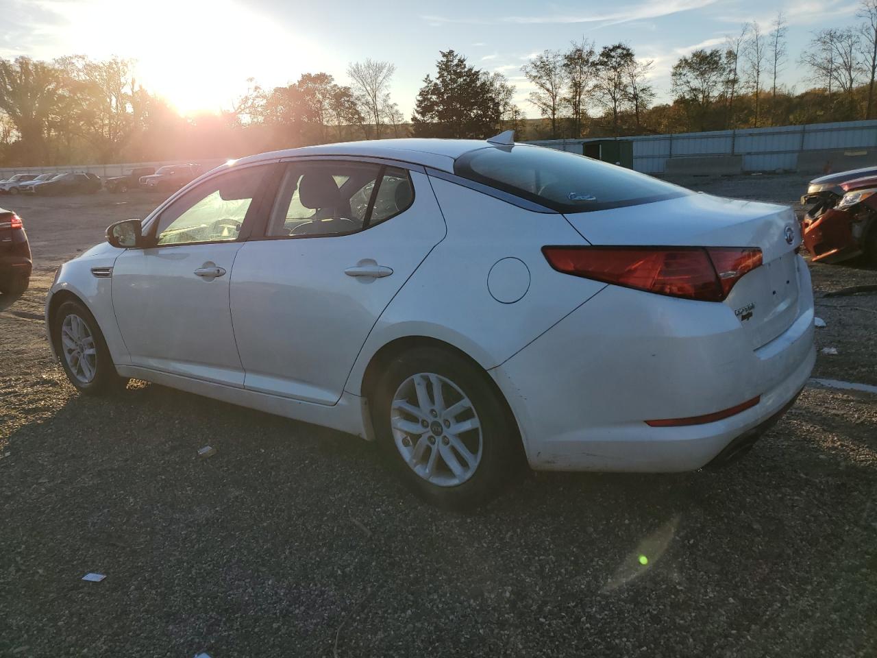 2011 Kia Optima - Image 2