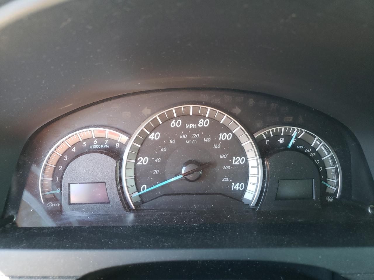 2012 Toyota Camry - Image 9