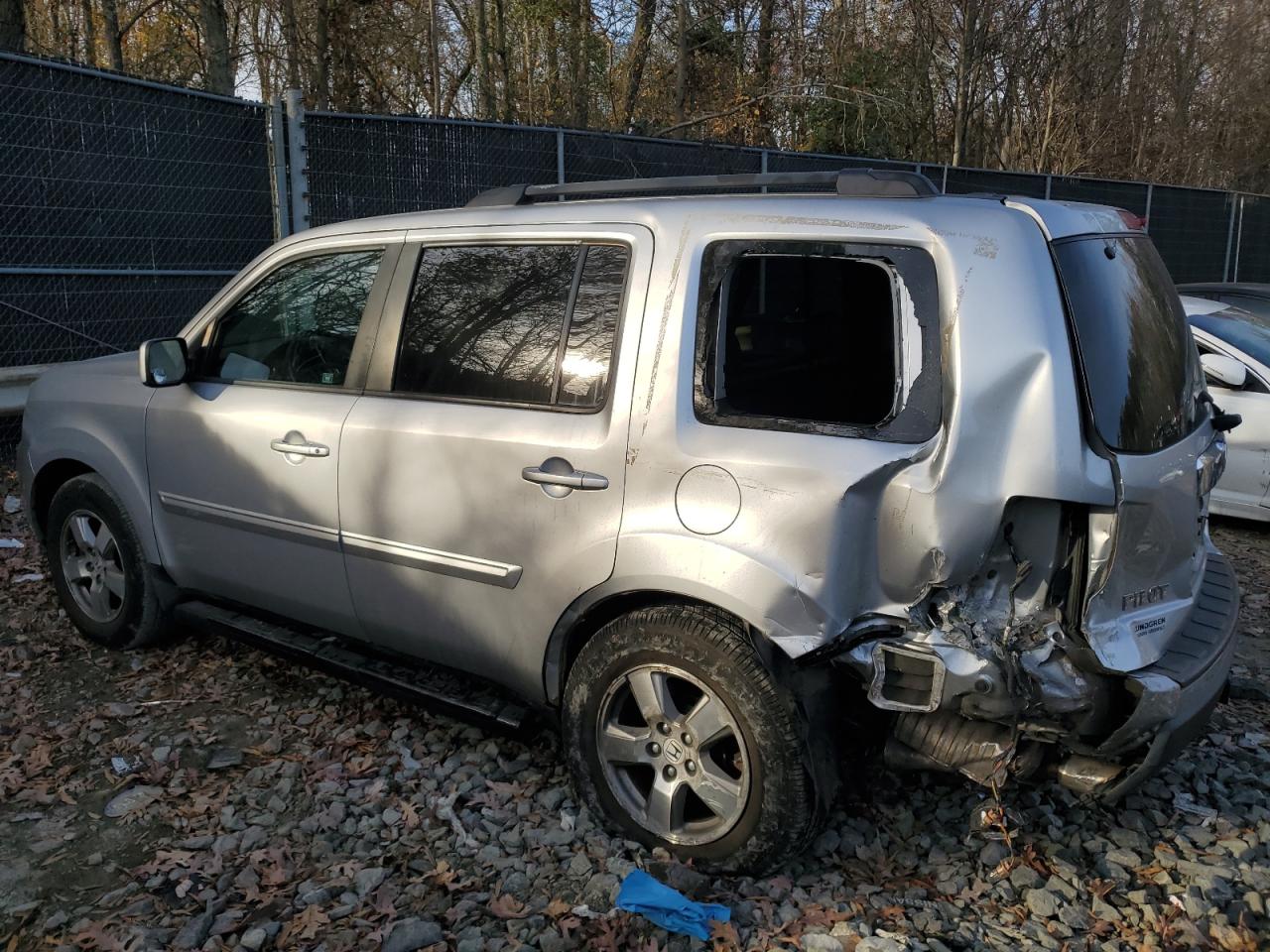 2011 Honda Pilot - Image 2
