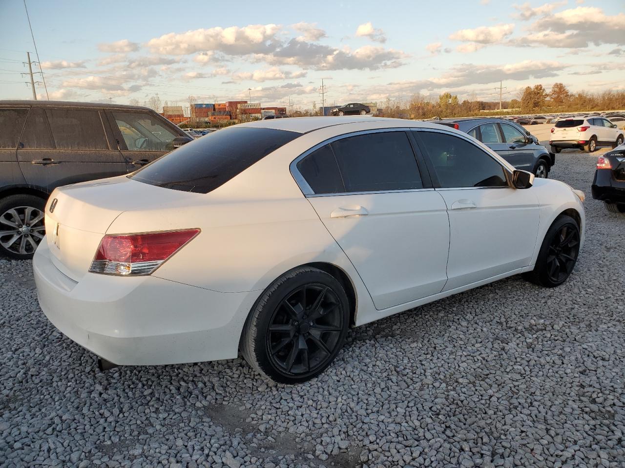 2009 Honda Accord - Image 3