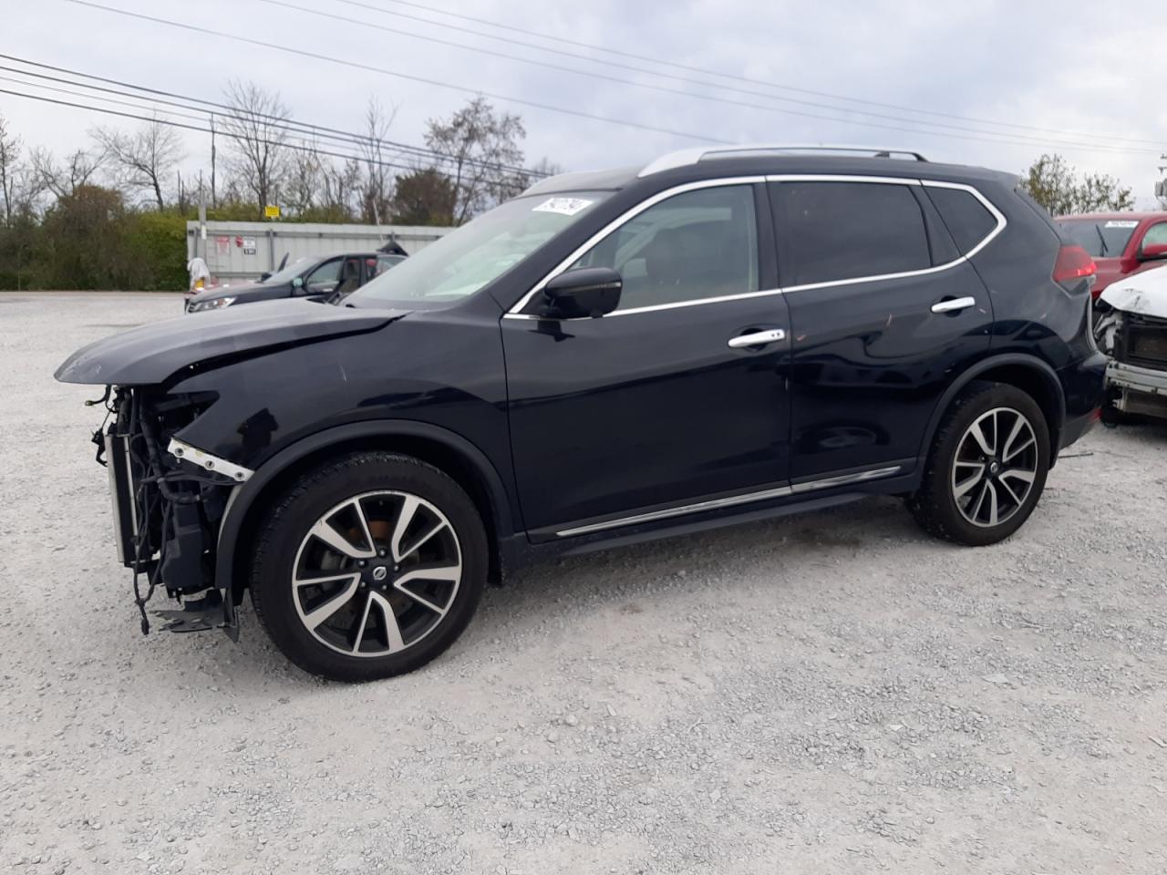 2018 Nissan Rogue - Image 1