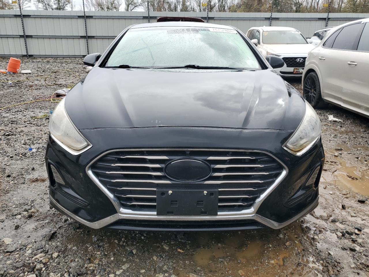 2018 Hyundai Sonata - Image 5