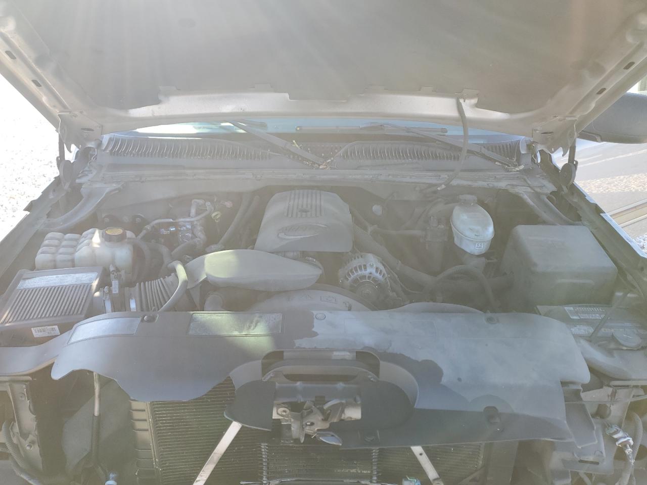 2004 Chevrolet Silverado C1500 VIN: 2GCEC19T841185103 Lot: 79290174