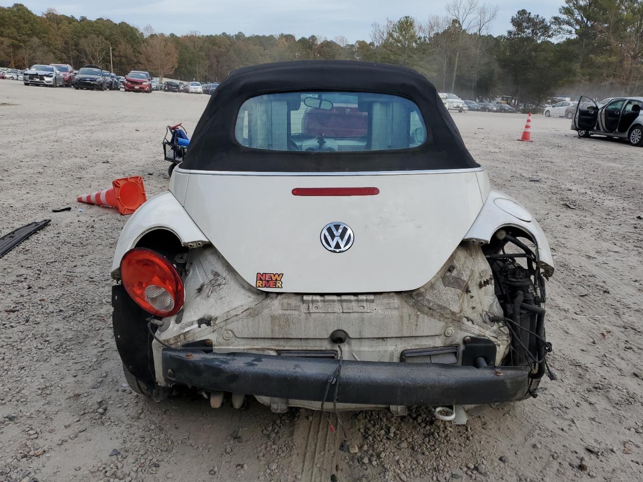 2007 Volkswagen New Beetle Triple White VIN: 3VWFF31Y37M418362 Lot: 78403774