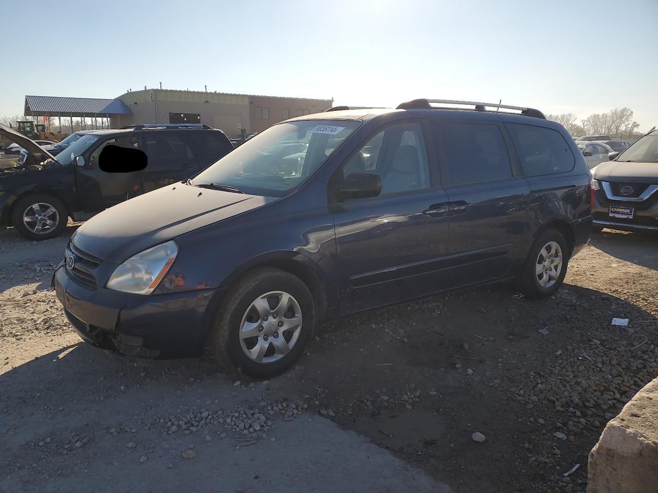 2009 Kia Sedona - Image 1