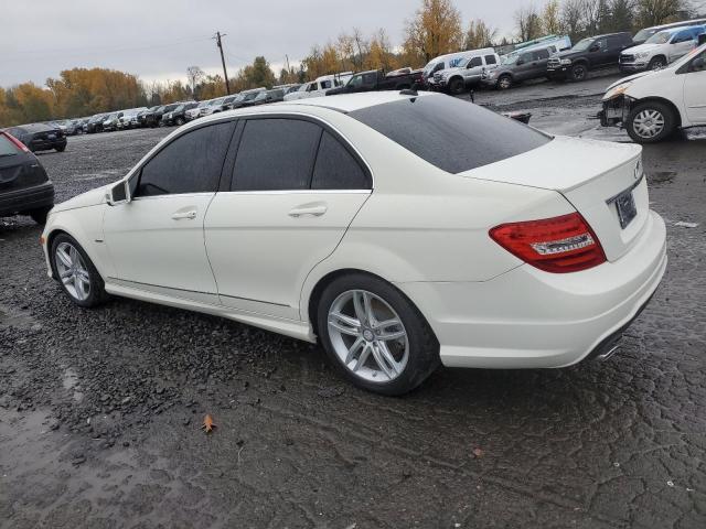 Sedans MERCEDES-BENZ C-CLASS 2012 White