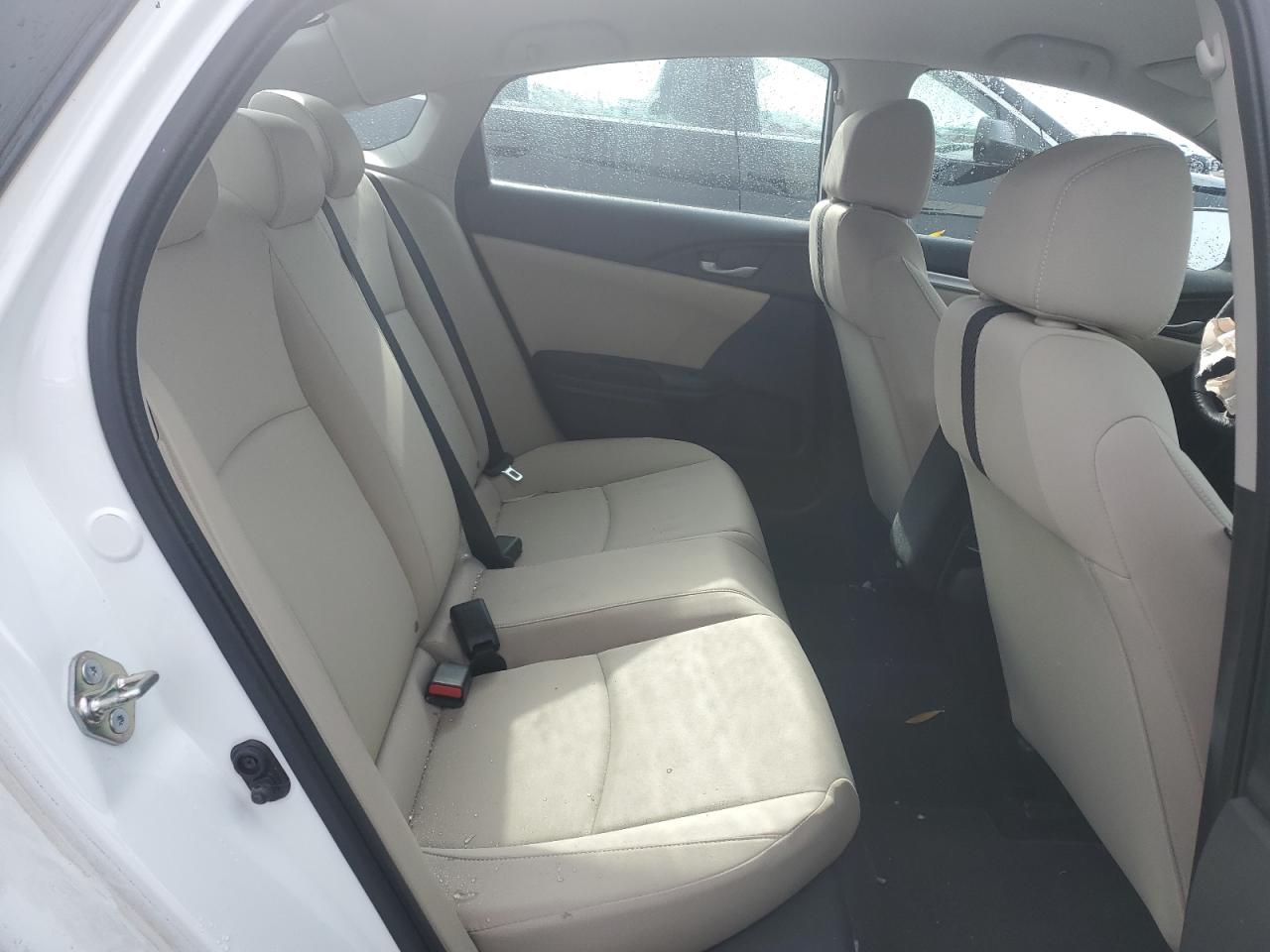 2016 Honda Civic - Image 10