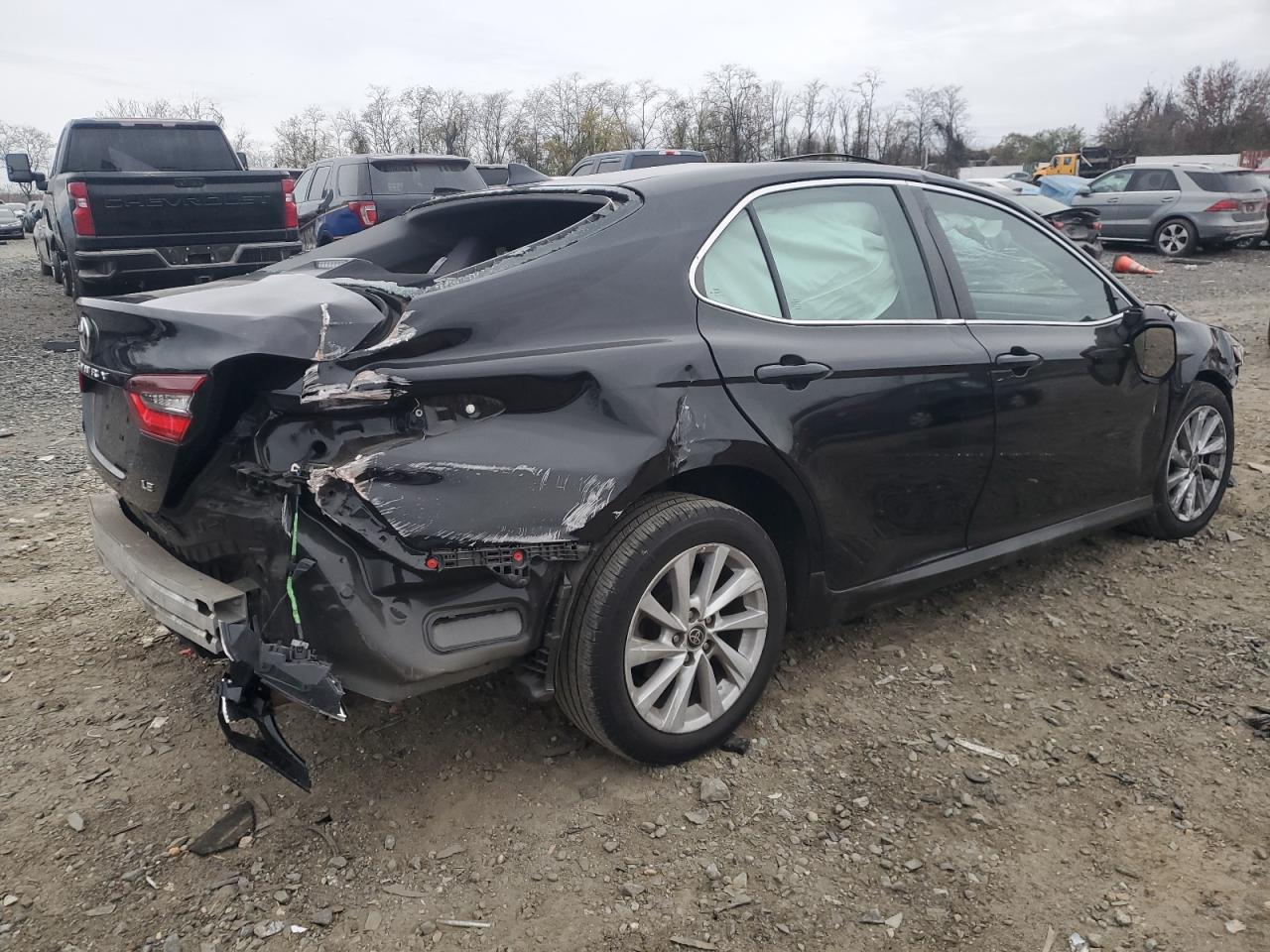 2021 Toyota Camry - Image 3