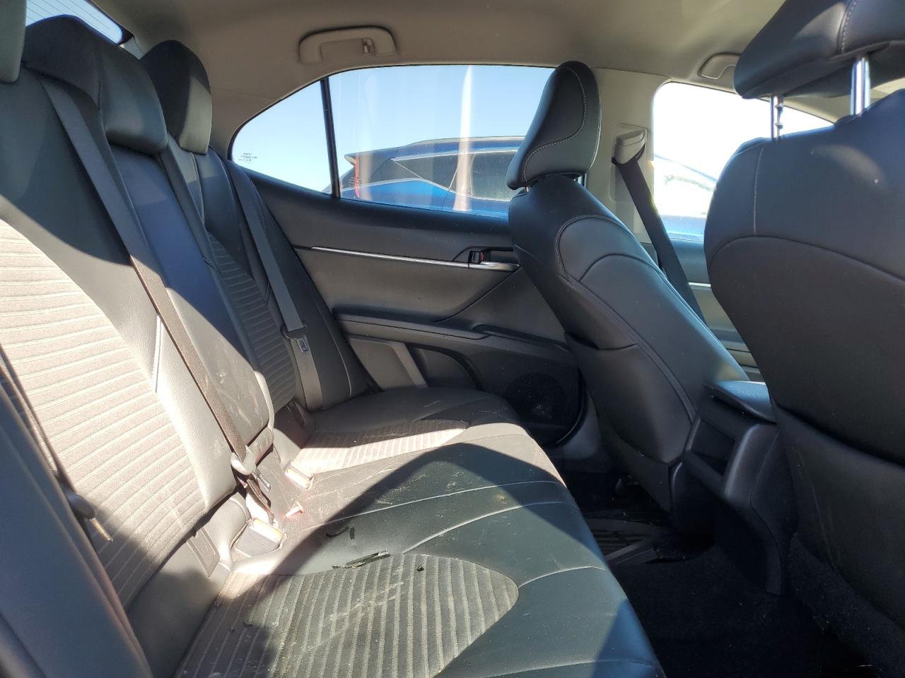2021 Toyota Camry - Image 10