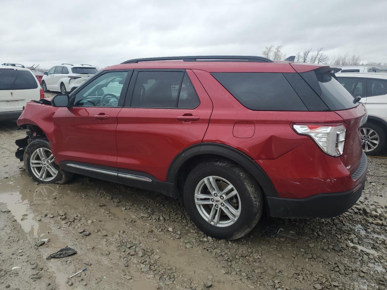 2021 Ford Explorer - Image 2
