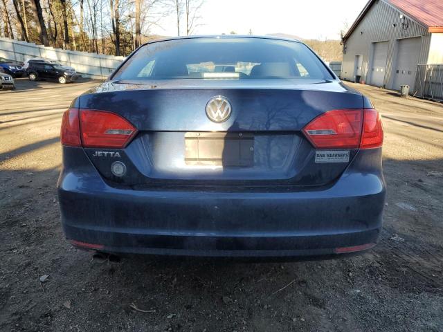  VOLKSWAGEN JETTA 2014 Синий