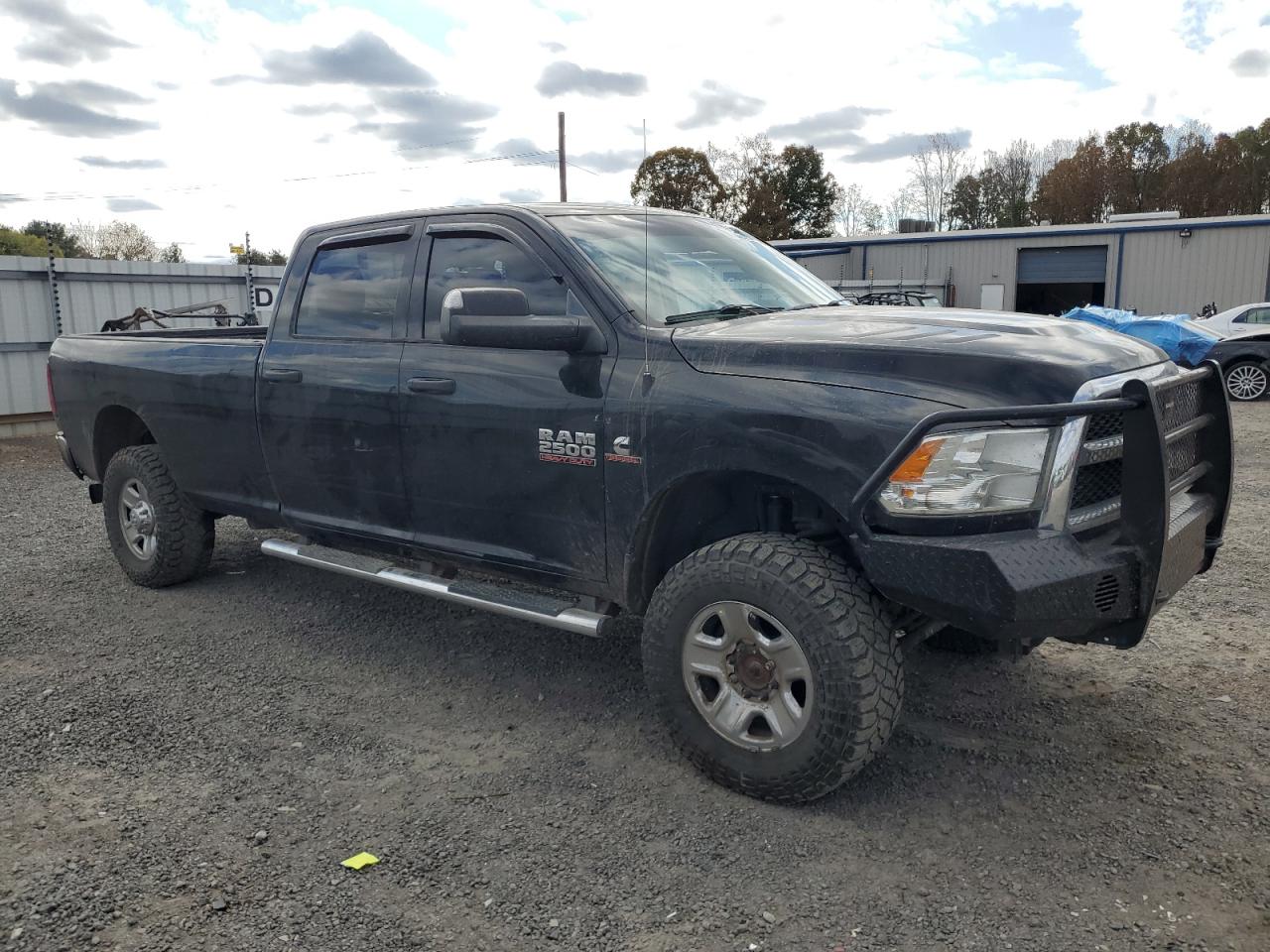 2014 RAM 2500 - Image 4