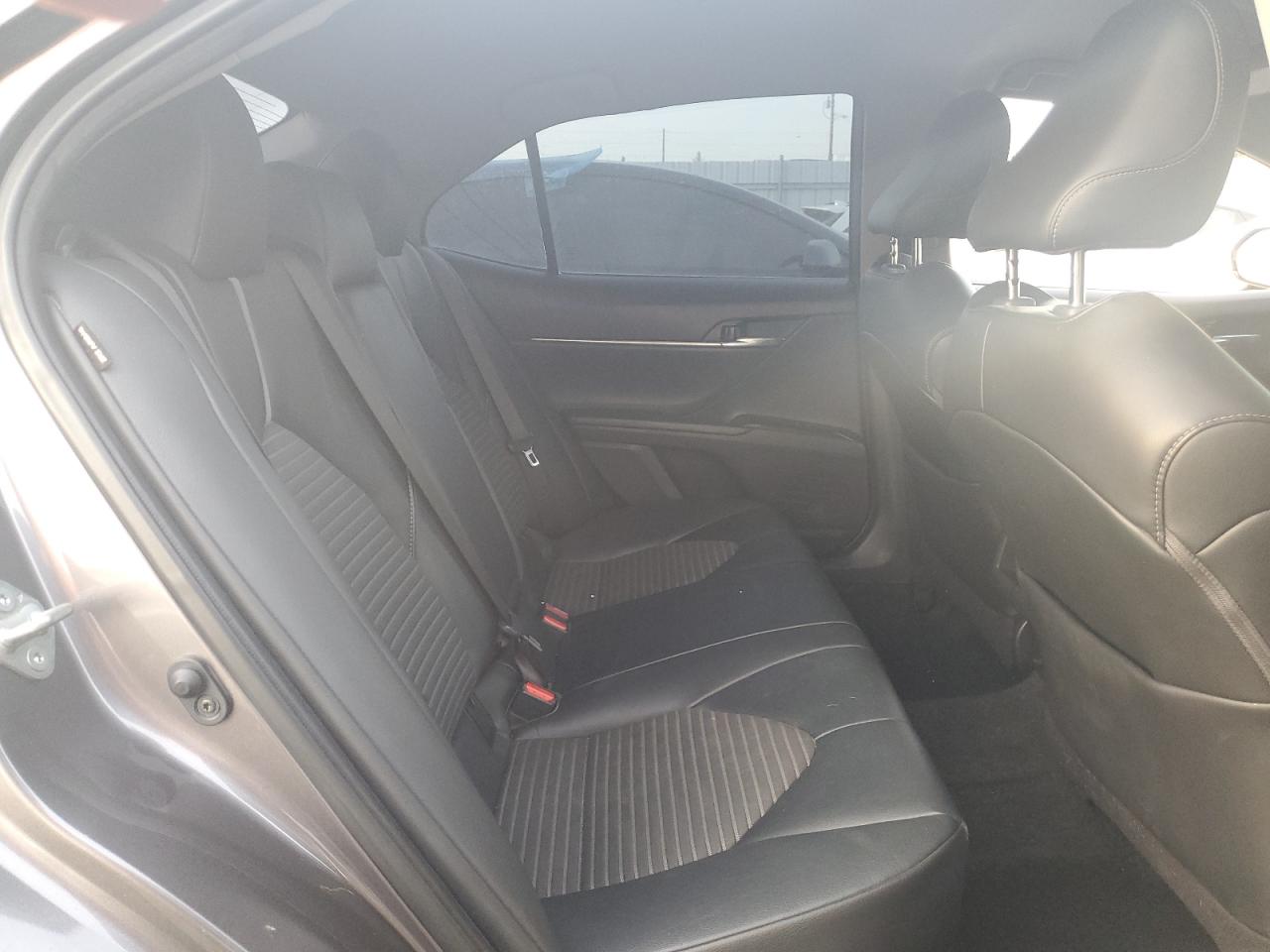 2020 Toyota Camry - Image 10