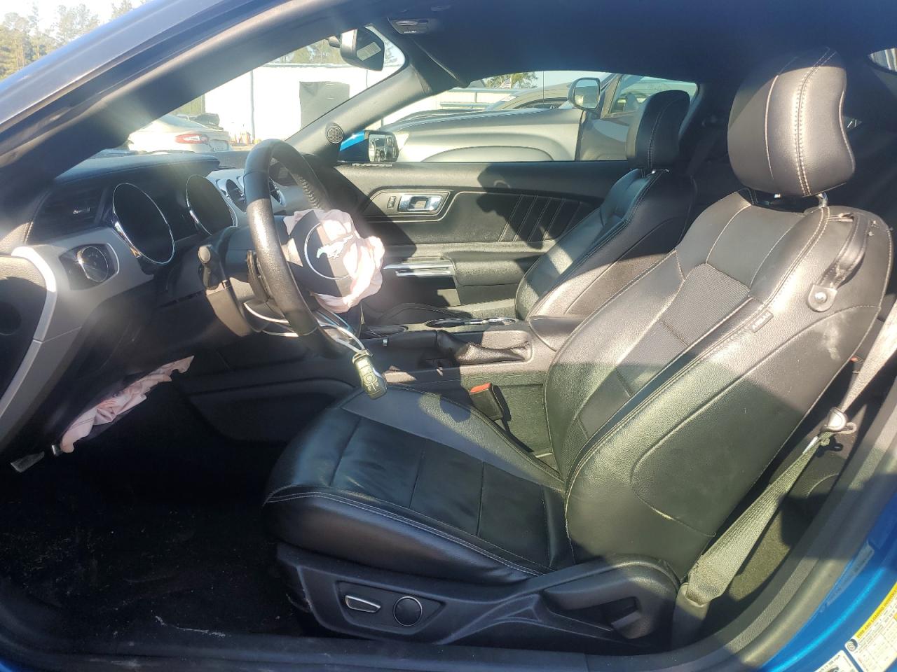 2017 Ford Mustang - Image 7
