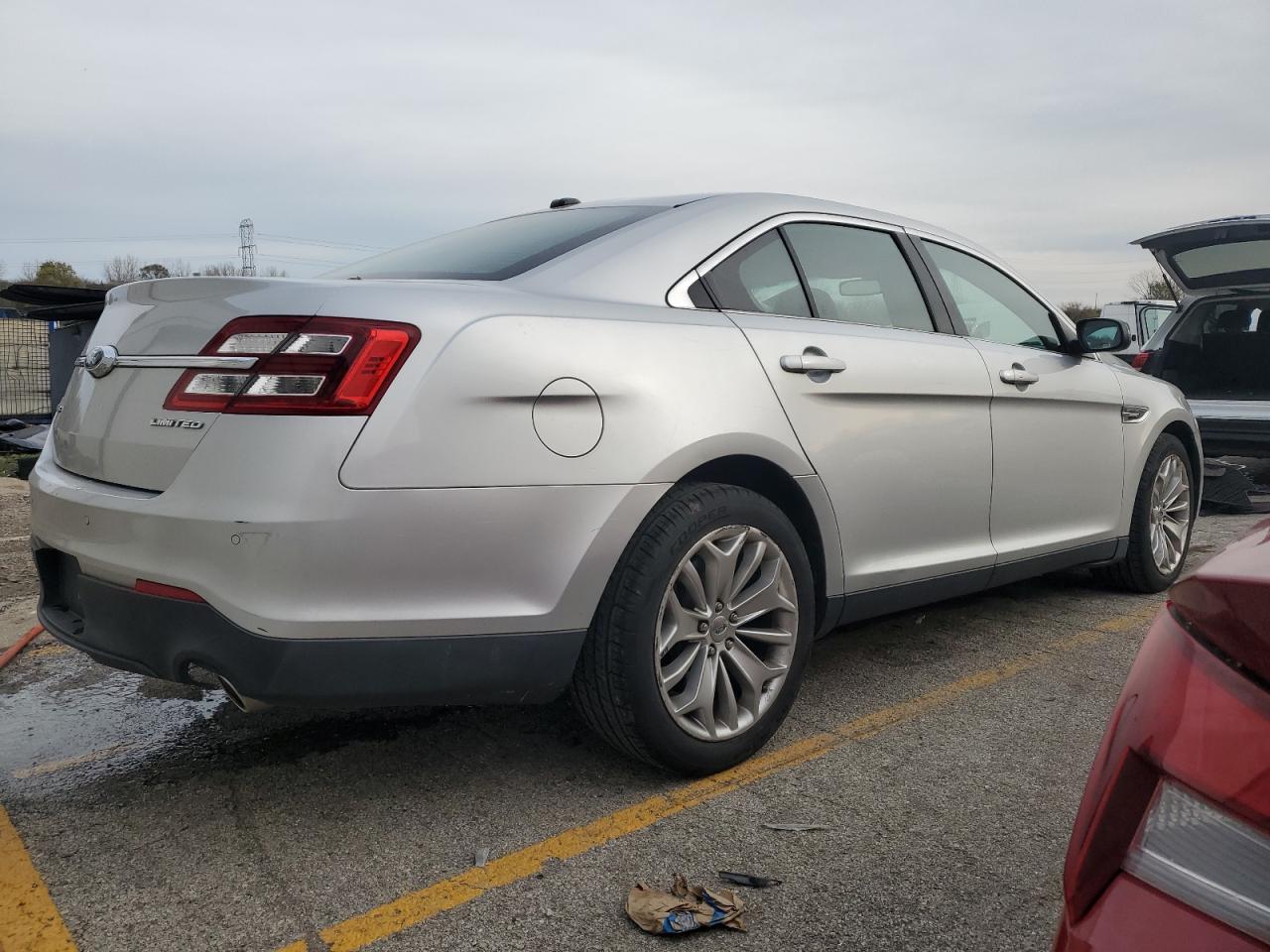 2013 Ford Taurus - Image 3