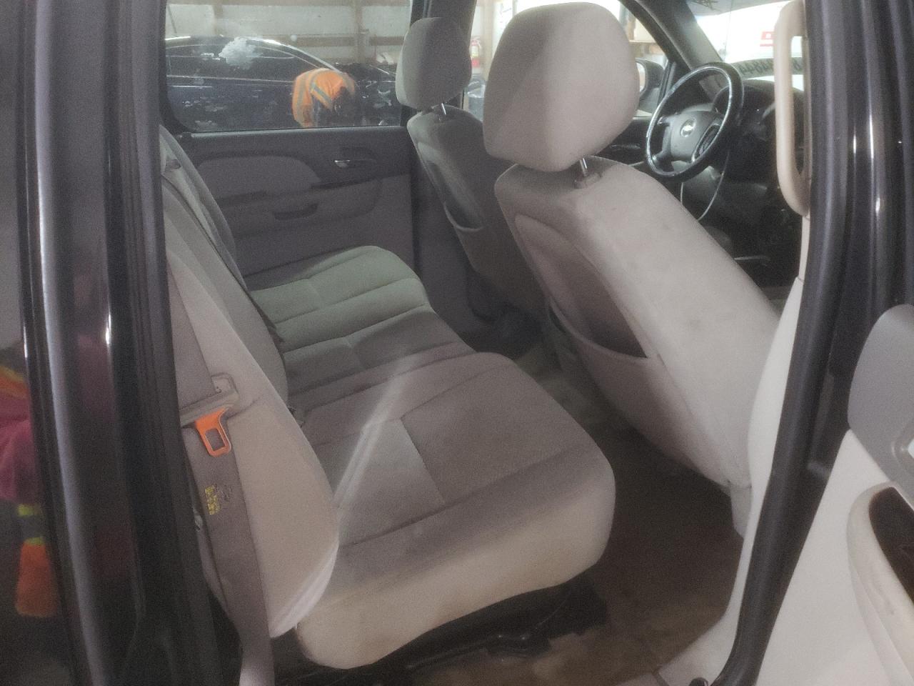 2007 Chevrolet Avalanche - Image 10