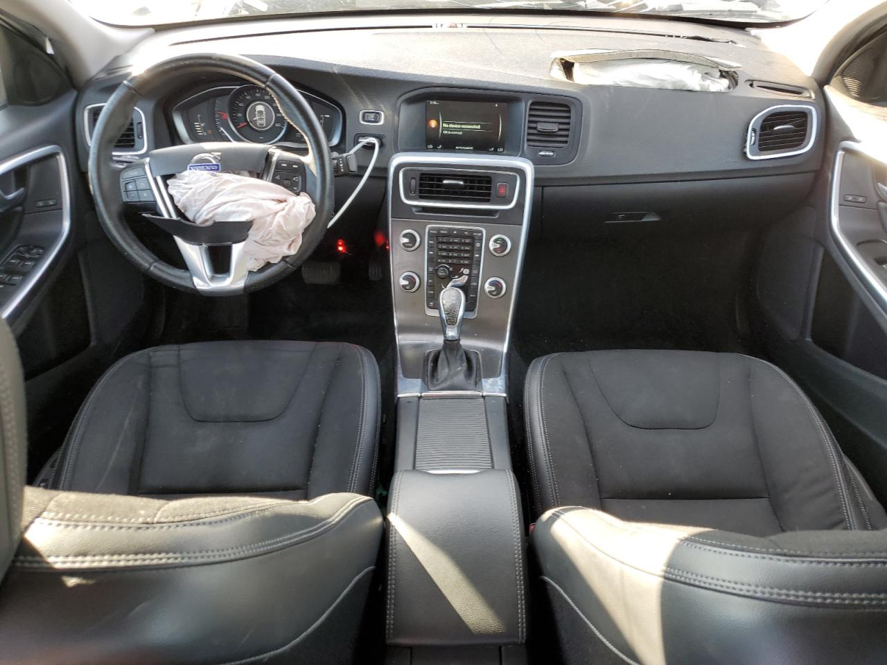 2016 Volvo S60 VIN: YV126MFJ0G2403418 Lot: 81781084