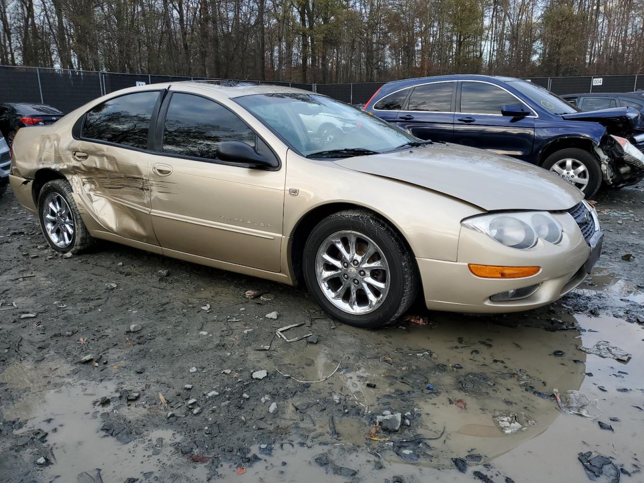 2000 Chrysler 300 - Image 4