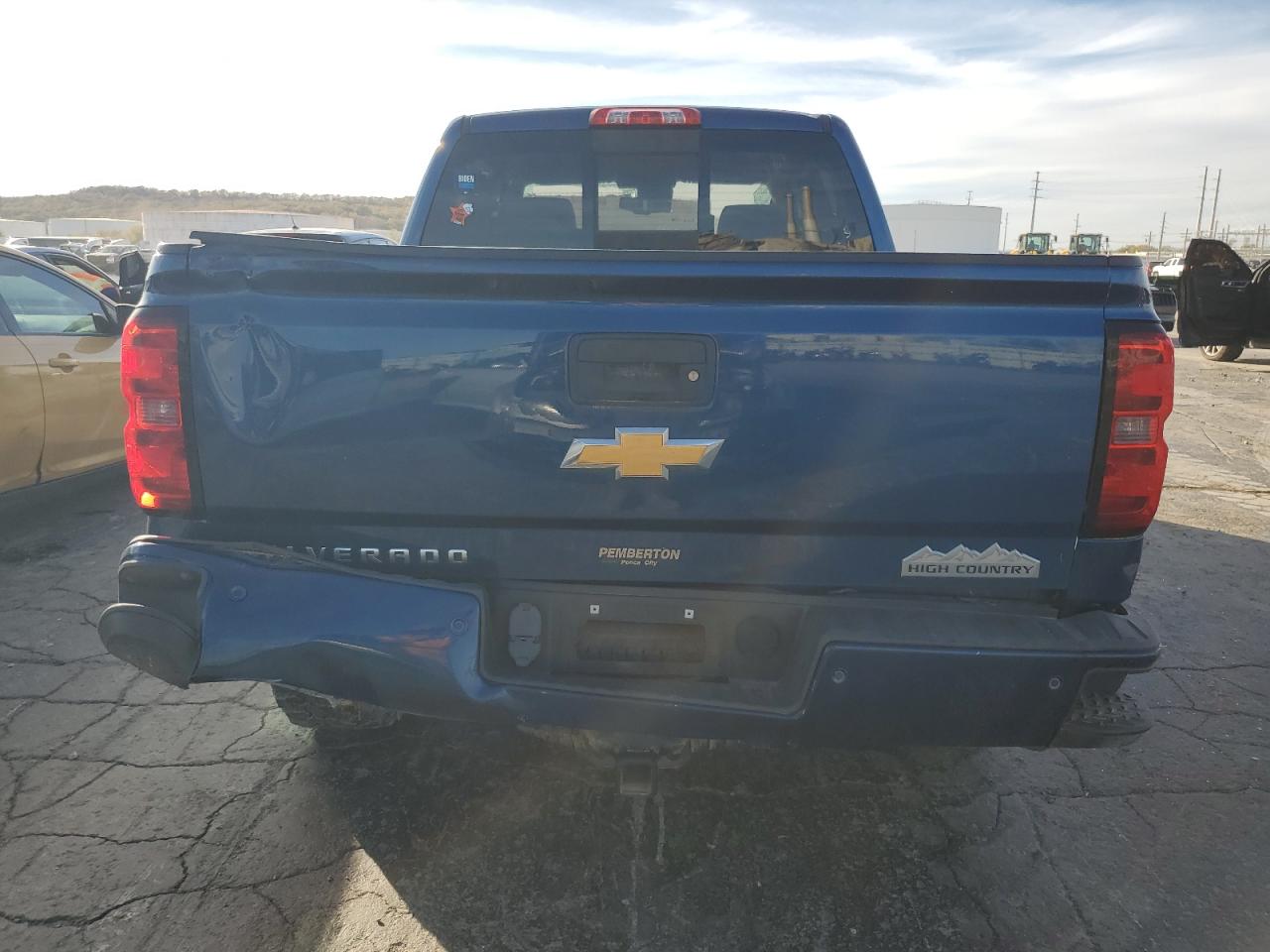 2015 Chevrolet Silverado - Image 6
