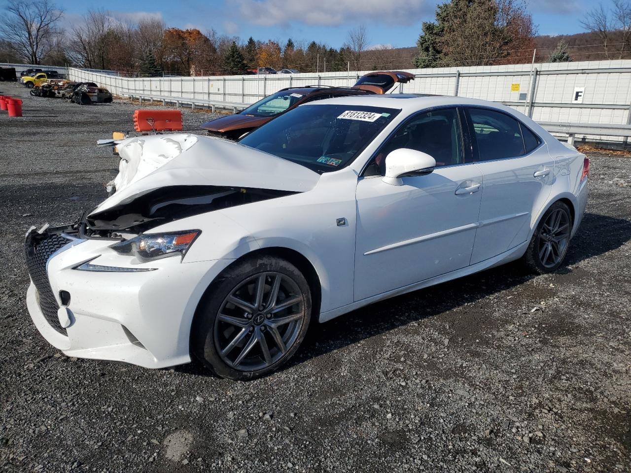2016 Lexus IS - Image 1