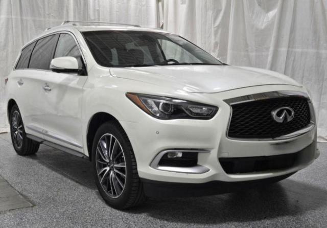 Паркетники INFINITI QX60 2016 Белы