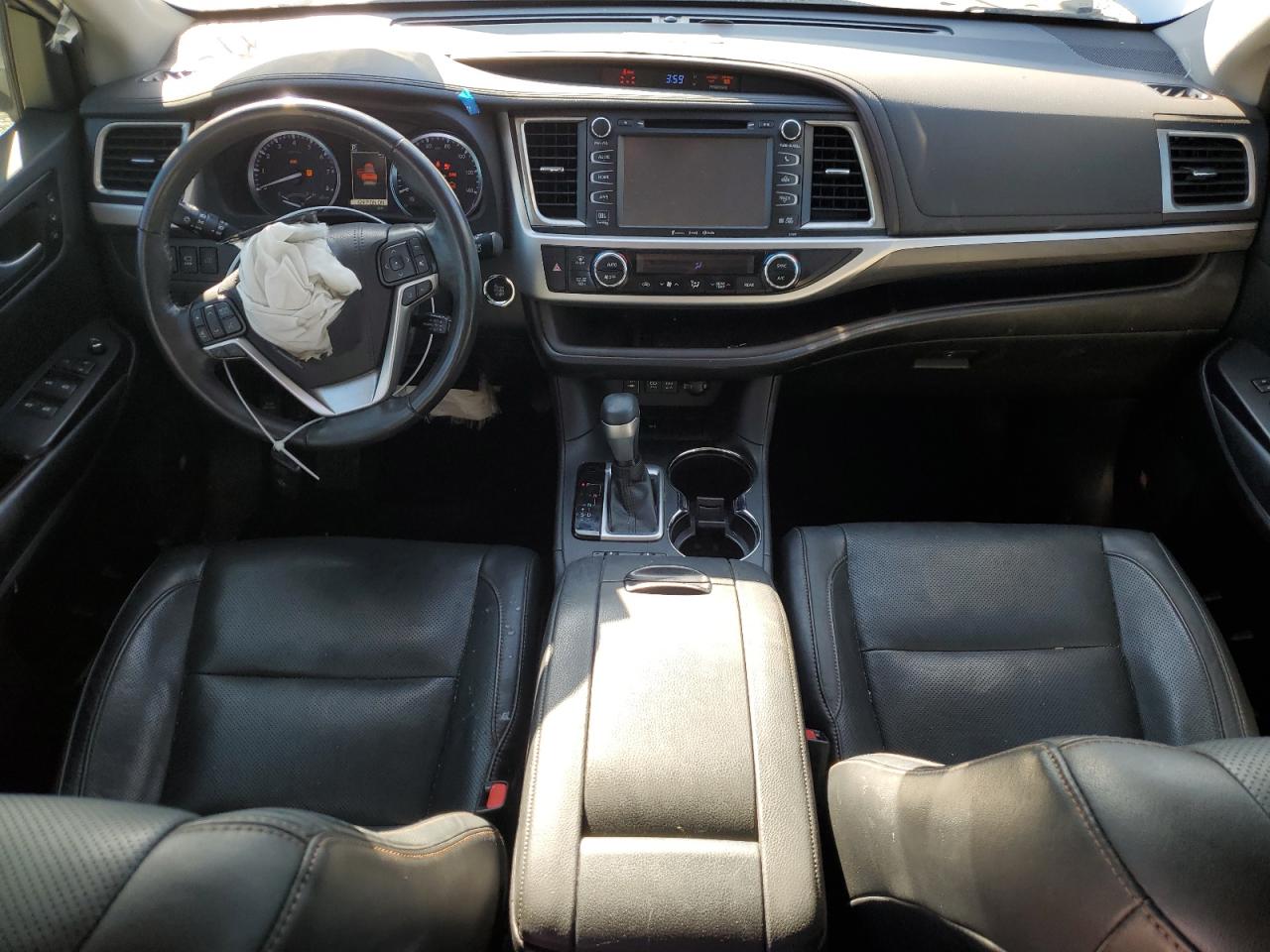 2019 Toyota Highlander - Image 8