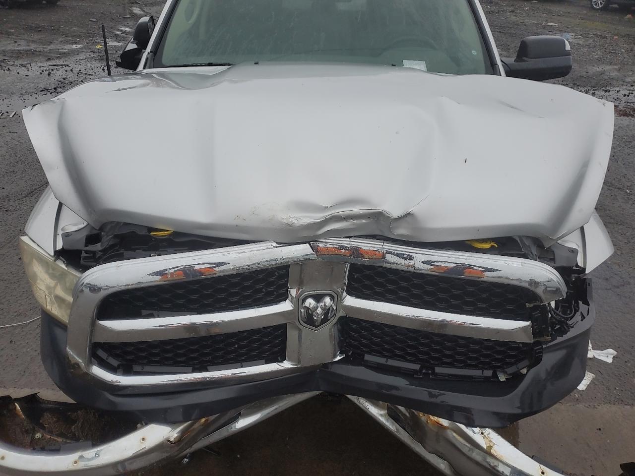 2015 RAM 1500 - Image 12