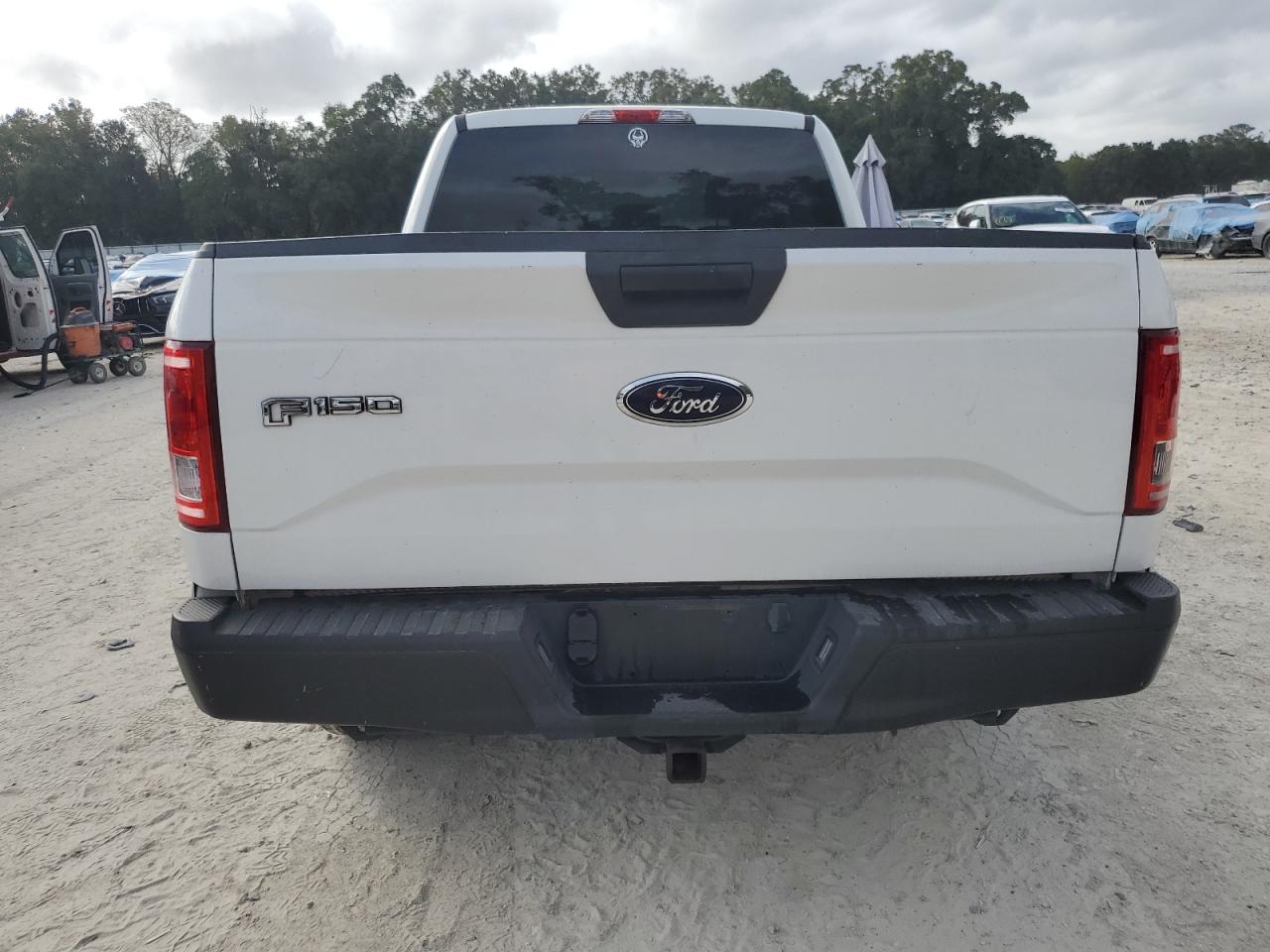 2015 Ford F-150 - Image 6