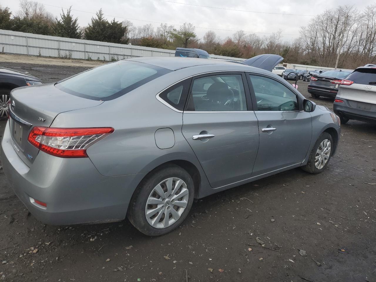 2014 Nissan Sentra - Image 3