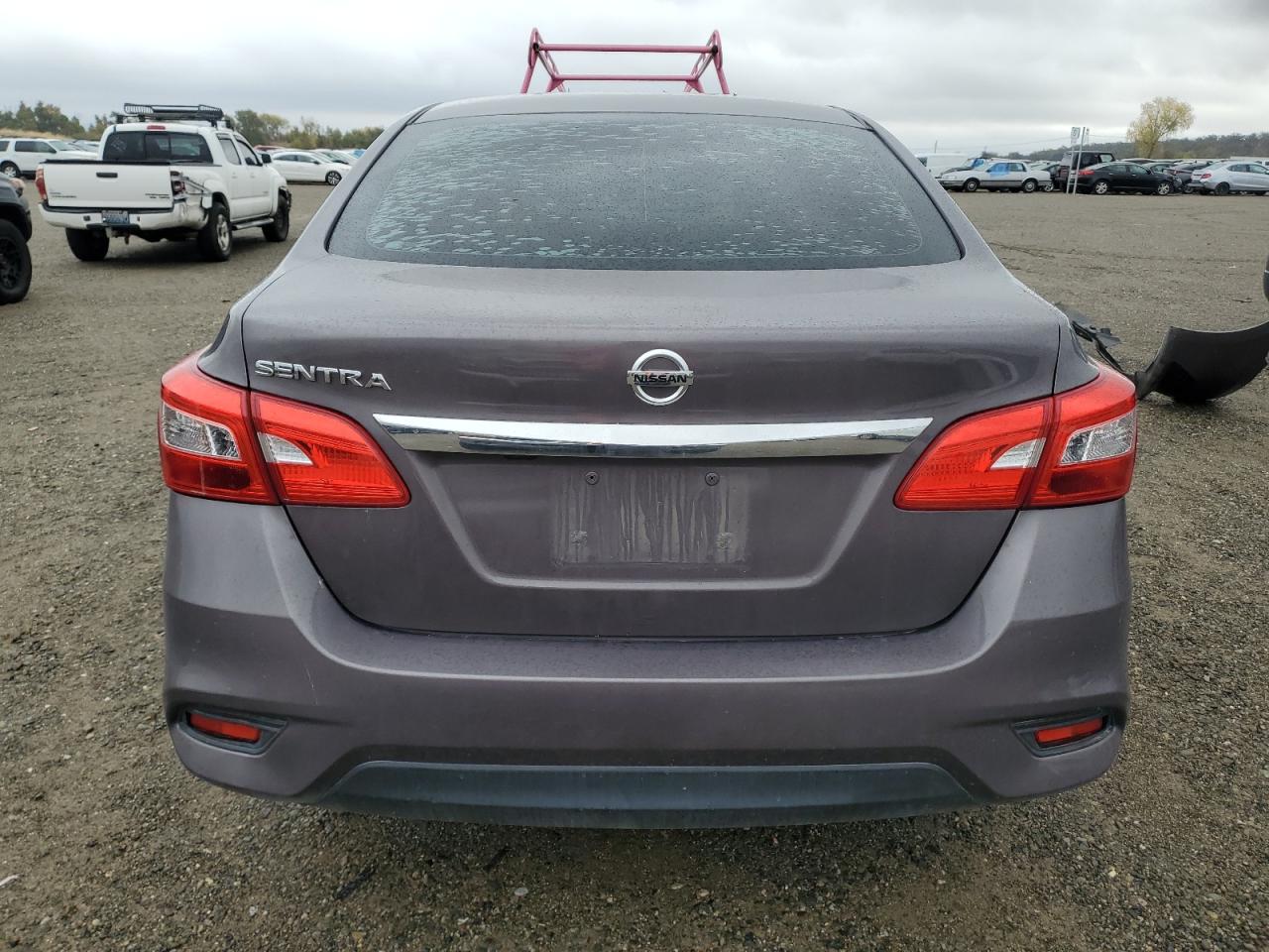 VIN 3N1AB7AP7JY228025 2018 NISSAN SENTRA no.6