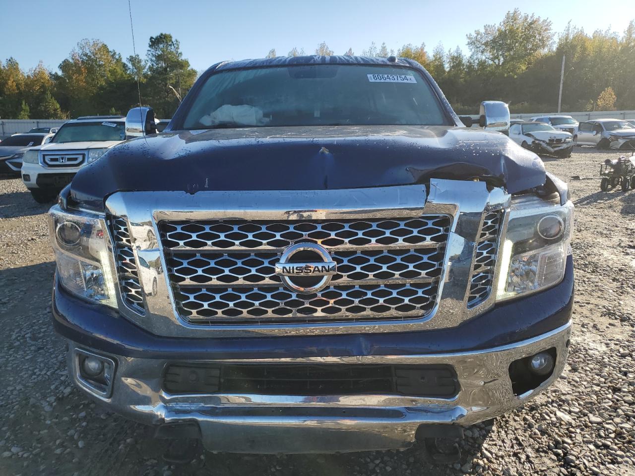 2017 Nissan Titan - Image 5